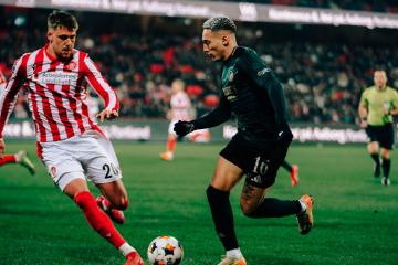López fue titular en el empate de Copenhague frente a AaB Fodbold