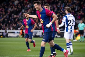 Barcelona goleó a la Real Sociedad y es único líder