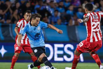 Reyna ingresó en el empate de Belgrano ante Barracas Central