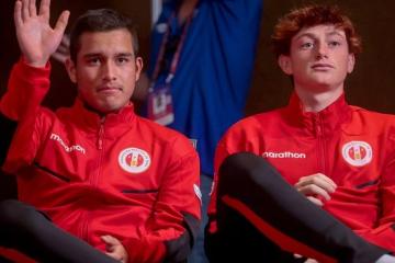 'Nacho' Buse continúa como la primera raqueta nacional, mientras que Varillas dejó de ser segundo