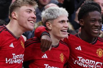 ¡Diablos rojos! Manchester United goleó de visita al Leicester por Premier League