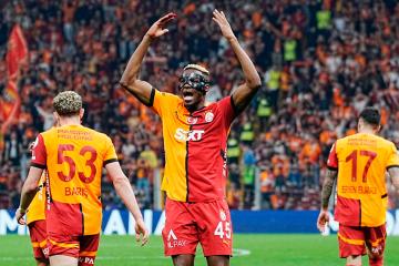 Galatasaray goleó en casa y se afianza en la cima de la liga turca