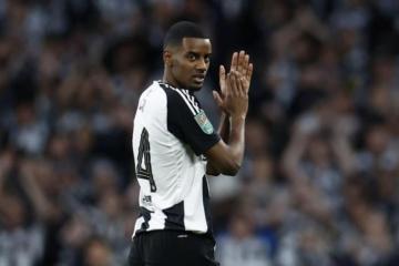 Liverpool prepara gran oferta por Isak