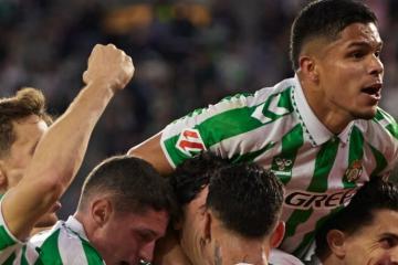 ¡Sorpresa en España! Real Betis remonta y derrota al Real Madrid en LaLiga