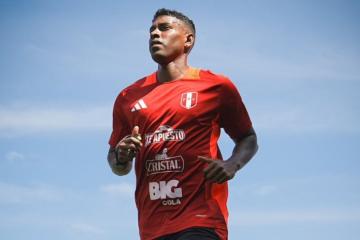 (FOTOS) La selección peruana inició entrenamientos bajo el mando de Óscar Ibáñez