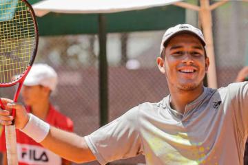 Gonzalo Bueno avanzó en el Santiago Challenger tras vencer a Dmitry Popko
