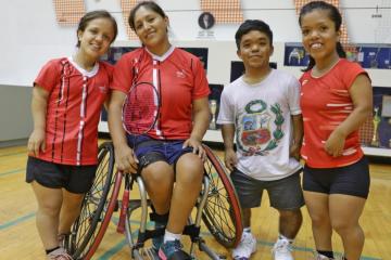 Parabádminton peruano competirá en España