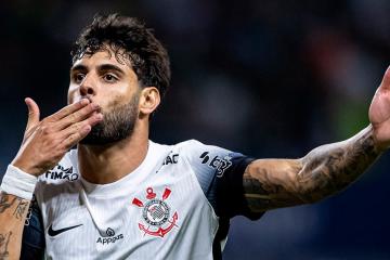 Con Carrillo, Corinthians venció a Palmeiras en la final de ida del Campeonato Paulista