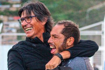 Comizzo: "Patricio Álvarez es el mejor arquero peruano en este momento"