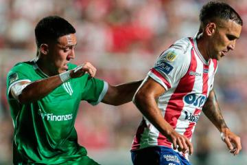 Romero se quedó en la banca en caída de Banfield