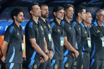 Scaloni: "El equipo siempre está más allá de los nombres"
