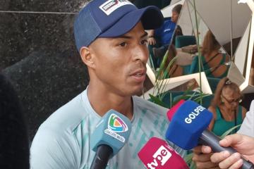 Uribe: "La presión es de Alianza, buscaremos llevarnos algo a Ayacucho"