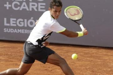 Varillas fue eliminado en Challenger de Santiago
