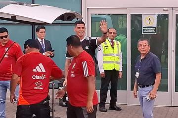 ¡Acá estoy! Luis Ramos arribó esta tarde para integrarse a la Bicolor