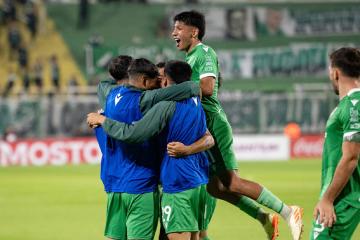 Diego Romero debutó en Banfield en el triunfo ante Villa Mitre por Copa Argentina