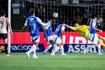 Vasco da Gama cayó por la mínima diferencia ante Cruzeiro