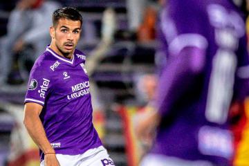 Barco fue titular en la caída de Defensor Sporting ante Progreso