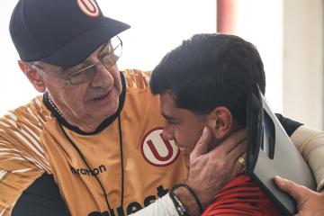 Universitario entrenó bajo las órdenes de Fossati