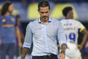 Advíncula se quedó sin DT: Gago no va más en Boca Juniors