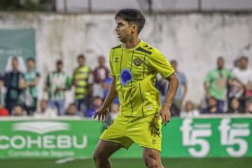 Alessandro Burlamaqui jugó todo el partido en la caída del Intercity ante Sanluqueño