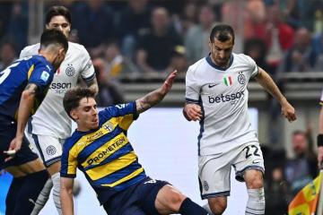 Inter empató 2-2 en Parma y se mantiene líder de la Serie A