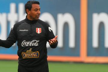Solano: "En el fútbol peruano falta más mano dura e inversión en juveniles"
