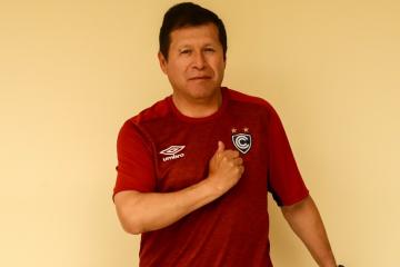 Asistente técnico de Cienciano sobre Cueva: "Estamos a la espera de poder recuperarlo"
