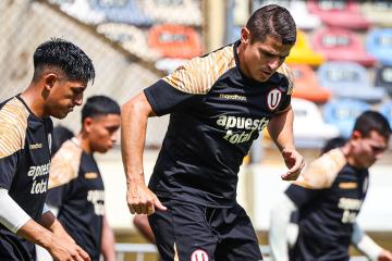 Universitario dio a conocer parte médico de Aldo Corzo