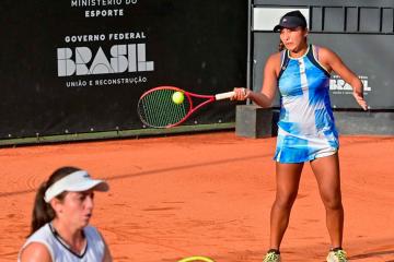 Romina Ccuno avanzó a semifinales en dobles del W35 de Leme