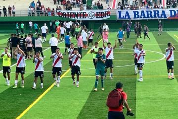 Deportivo Municipal empató sin goles ante Boys por la Liga 3