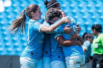 Sporting Cristal venció por 2-0 a Mannucci y sigue con puntaje perfecto
