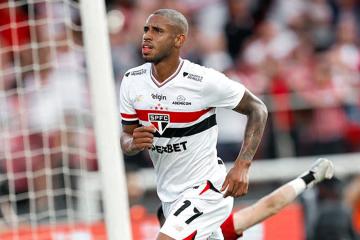 Sao Paulo hizo respetar la casa ante Santos por el Brasileirao