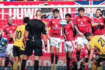 Manchester United perdió de local ante Wolverhampton