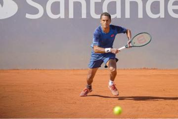 Varillas luchó, pero no pudo avanzar a 'semis' del Challenger de México