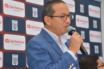 Presidente de Caja Huancayo: "Estamos con la camiseta de Alianza y del Perú bien puesta"