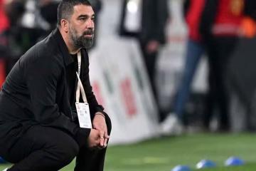 Shakhtar Donetsk contrata a Arda Turan como nuevo DT