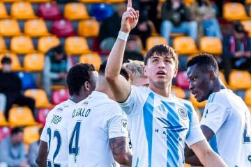 Con Grimaldo en el banco, Riga FC venció por 2-0 a FK Liepaja y continúa en lo más alto en Letonia