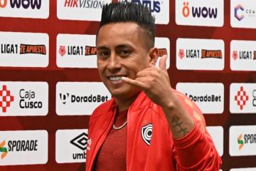 Cueva: "Hay situaciones que te complican un partido, la toma de decisiones del árbitro"