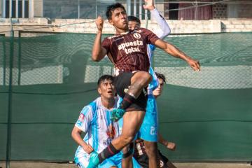 Universitario goleó por 3-0 a Social Pariacoto por la Liga 3