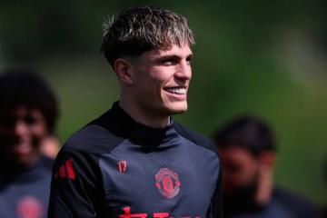 Garnacho aclaró rumores sobre posible salida del United