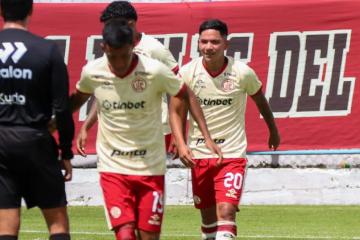 Vásquez: "Nos hemos planteado clasificar a un torneo internacional"