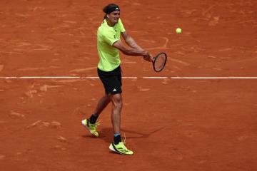 Zverev logró su segundo triunfo en Roland Garros