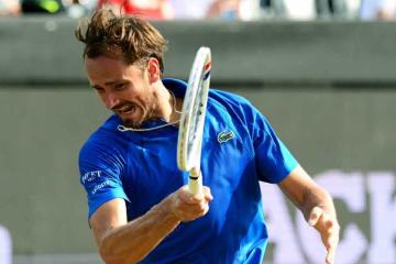 No levanta cabeza: Daniil Medvedev cayó en ‘cuartos’ del Libema Open