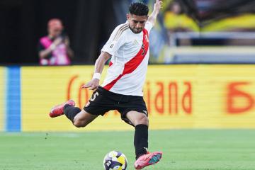 Zambrano: "Nos están dando por muertos, pero no vamos a bajar los brazos"