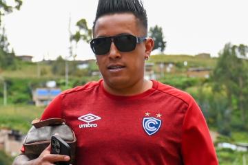 Cueva sobre su salida de Cienciano: "Estoy seguro que en unos días, escuchándome, entenderán mejor"