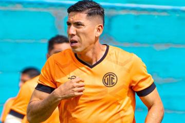 Álvarez: "Tuvimos ocasiones que no supimos concretar"