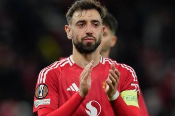 Bruno Fernandes rechazó propuesta de Arabia y seguirá en el United