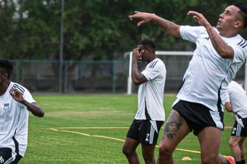 Quiñónez: "Matamoros es más jugador que Cueva"