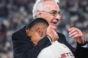 Fossati: "Nuestro objetivo con Universitario será por lo menos llegar hasta cuartos de la Libertadores"