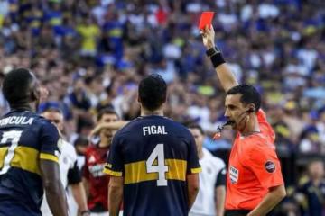 ¡Lo sufre Boca! Figal y Herrera fueron sancionados con 4 partidos